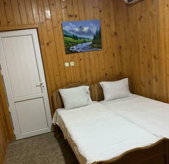 پانسیون Ureki Mari Mari