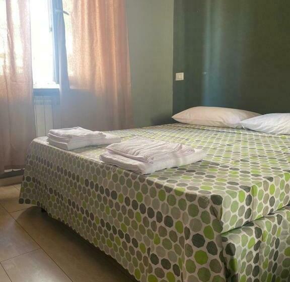 تختخواب و صبحانه Md House