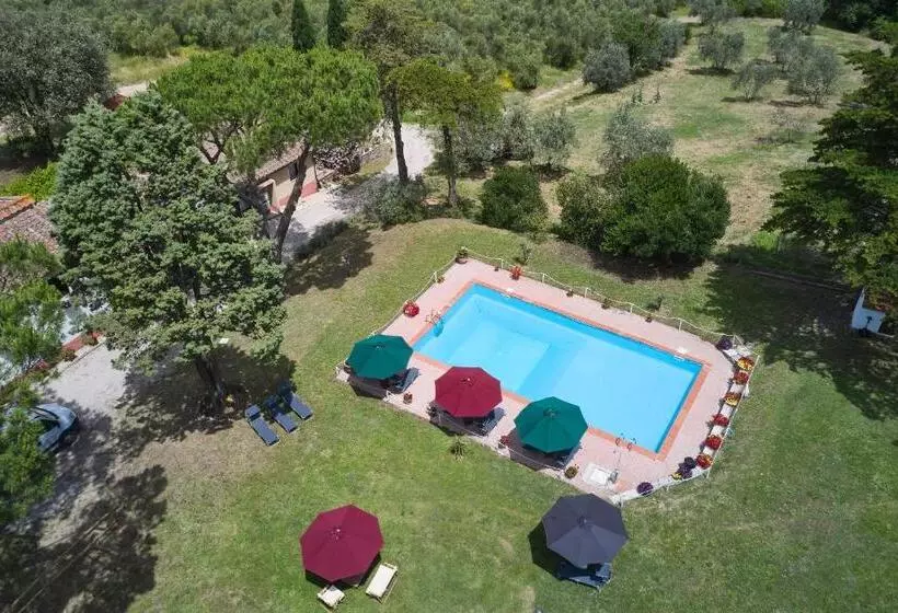 Hotelli Podere Scoldasu   Apollo