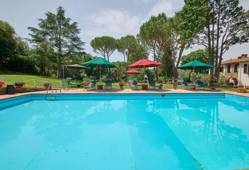 Hotelli Podere Scoldasu   Apollo