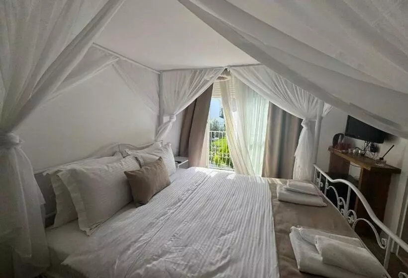 Hotelli Flora Boheme