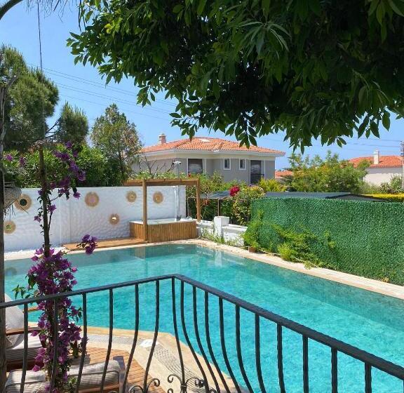 فندق Flora Boheme