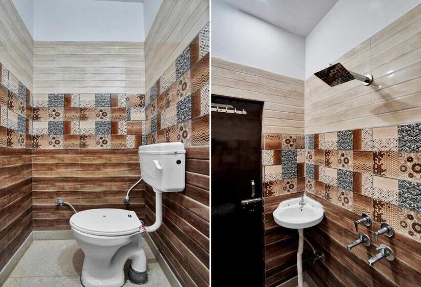 ホテル Oyo Flagship 81377 Redstone