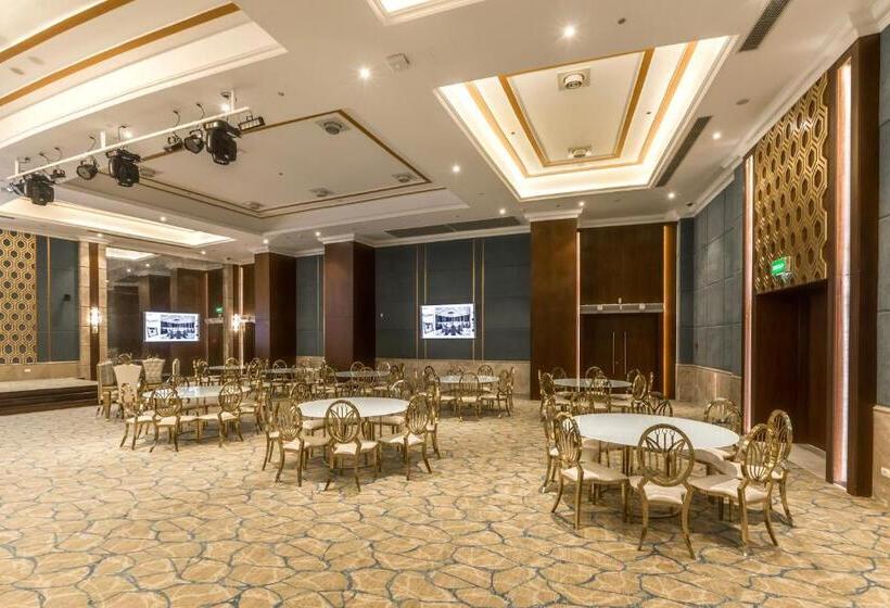 هتل Tolip Resort Paradise New  Alamein