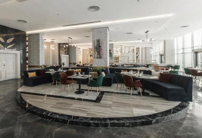 هتل Tolip Resort Paradise New  Alamein