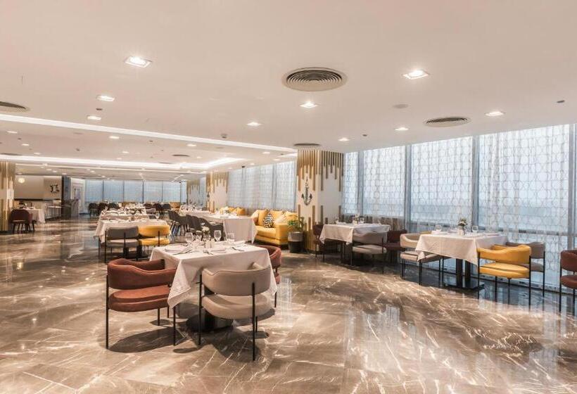 هتل Tolip Resort Paradise New  Alamein