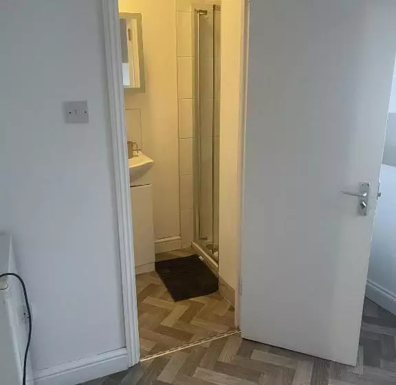 ペンション Edgware Rooms