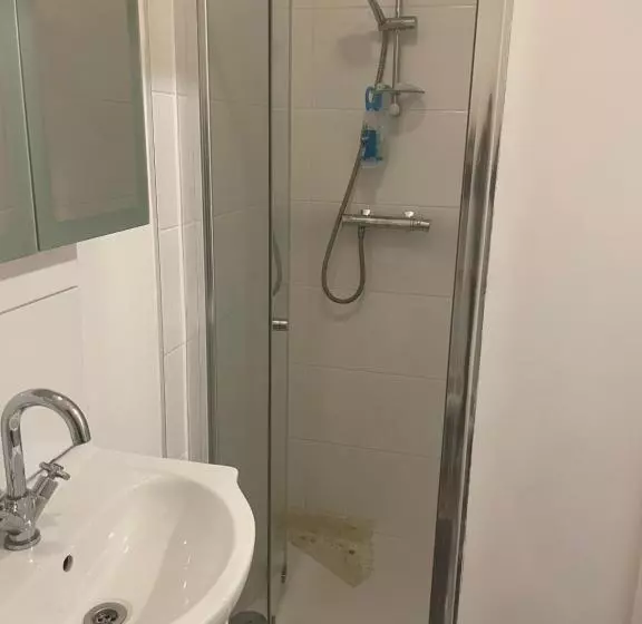 ペンション Edgware Rooms