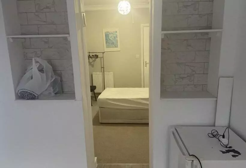 ペンション Edgware Rooms