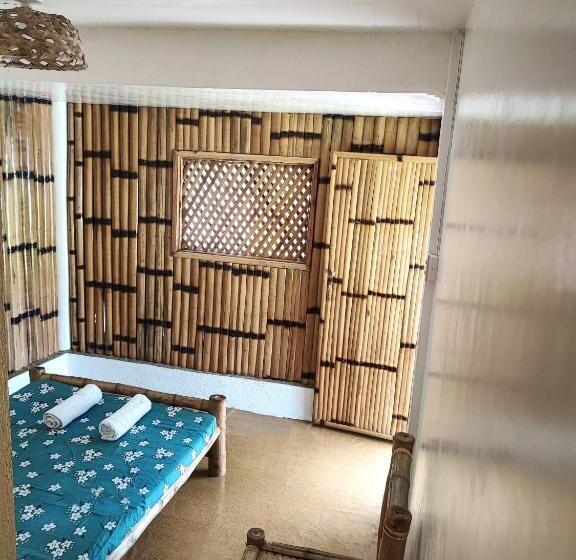 פנסיון Rose Apartments