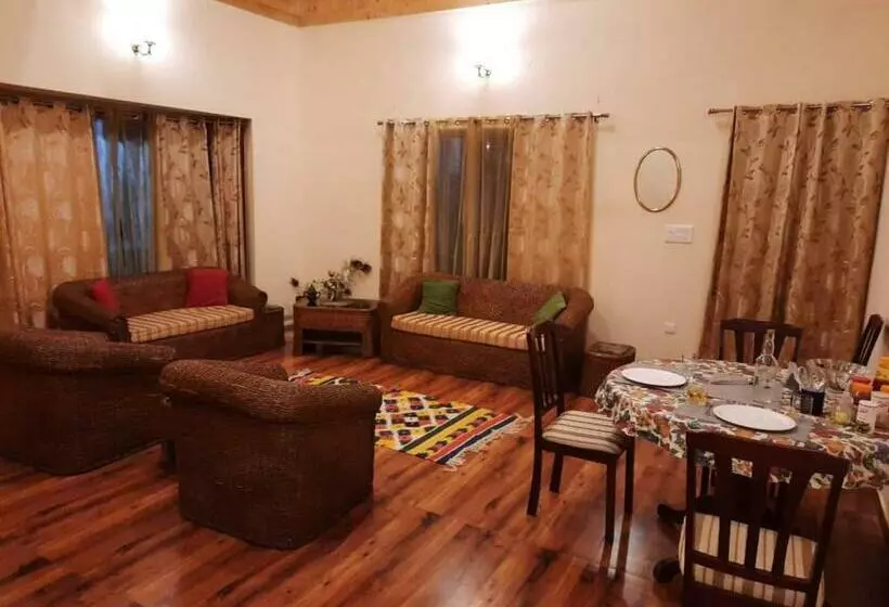 Aamiaismajoitus (B&B) Highfield Villa