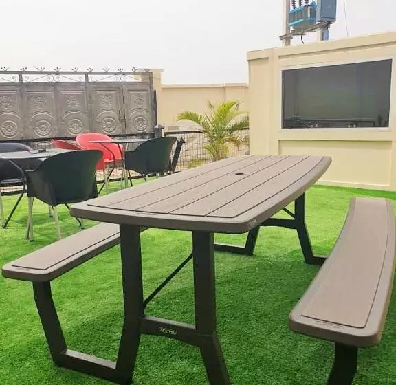 هتل Abi S Place
