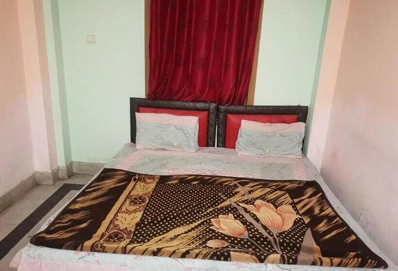 هتل Kashmir Premium