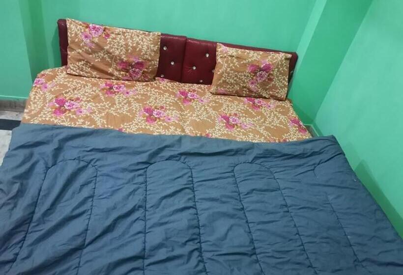 هتل Kashmir Premium