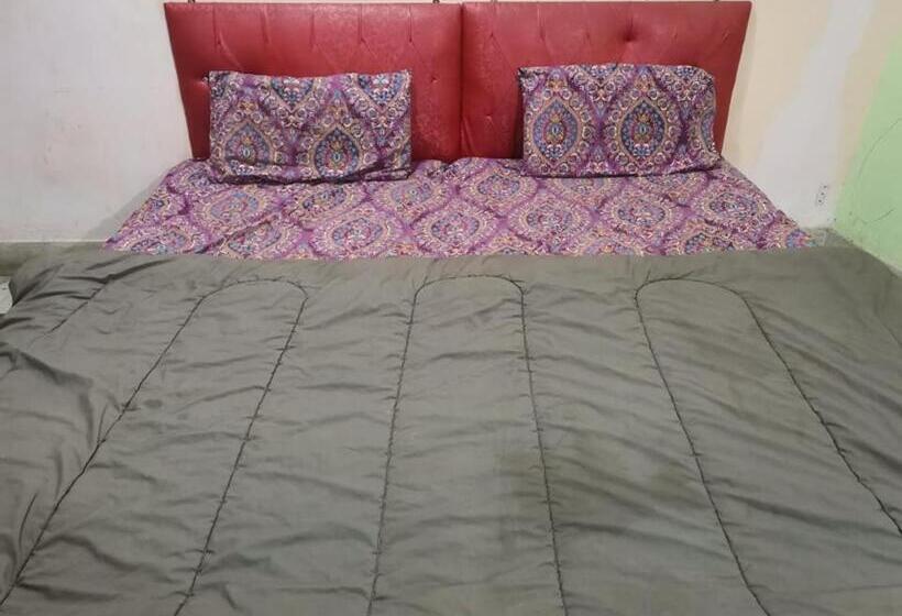 هتل Kashmir Premium