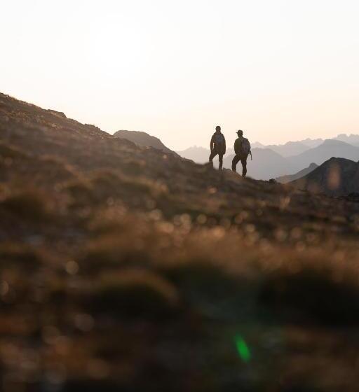 هتل Pension Arosa Self Check In