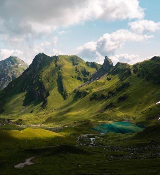 هتل Pension Arosa Self Check In