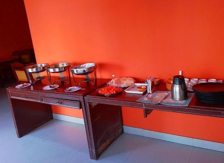 فندق Singhasan House