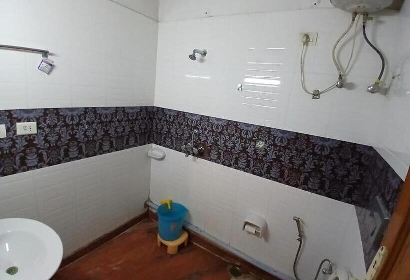 فندق Singhasan House