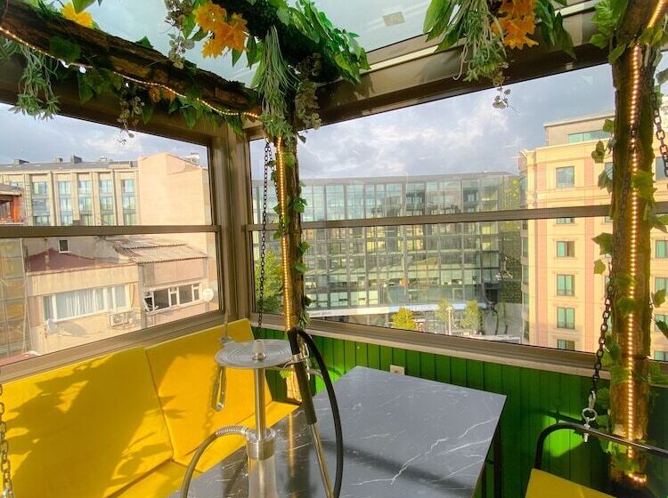 ホテル Suıte Port