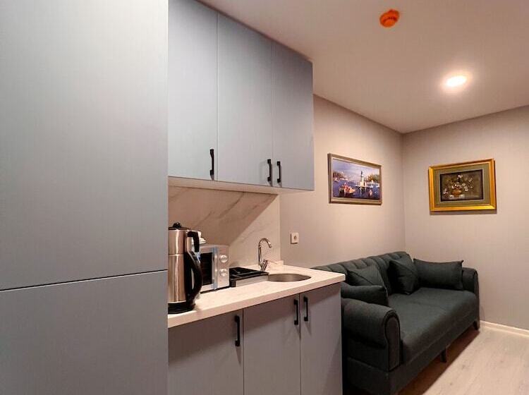 ホテル Suıte Port