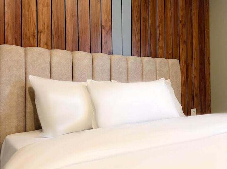 ホテル Suıte Port