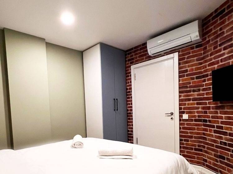 ホテル Suıte Port