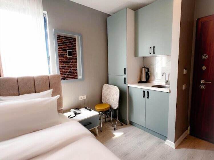 ホテル Suıte Port