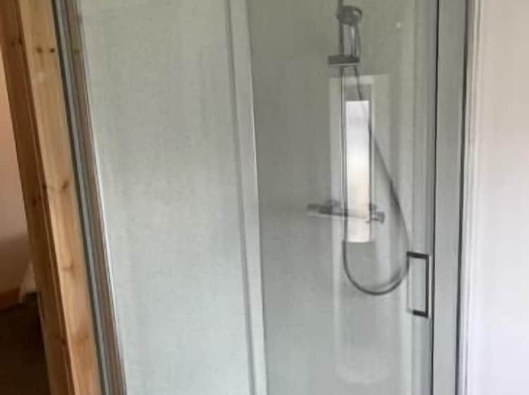 پانسیون Duchally House