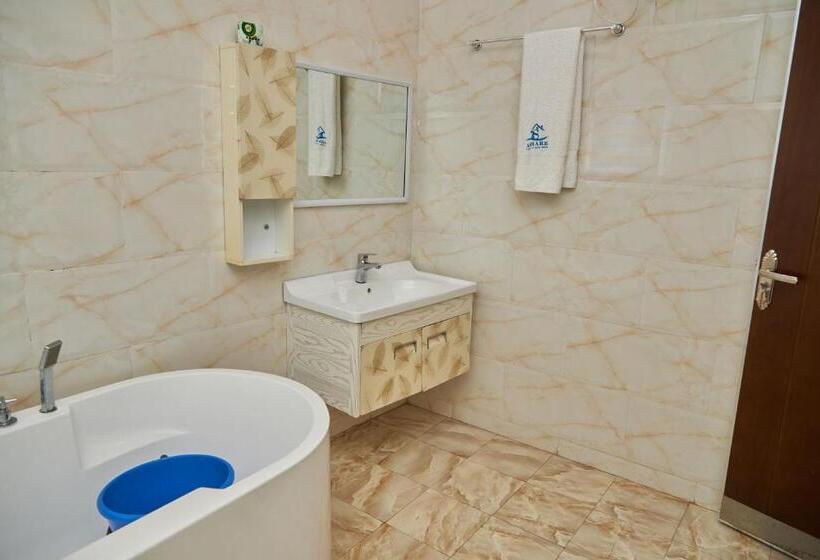 پانسیون Nnpc House 43