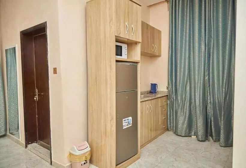پانسیون Nnpc House 43