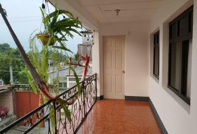 پانسیون Posada Don Juan