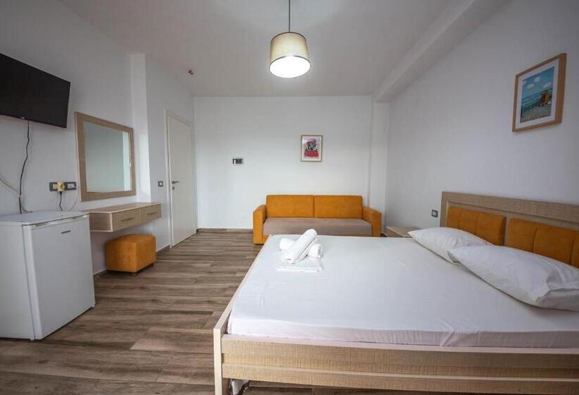 פנסיון Villa Rondo