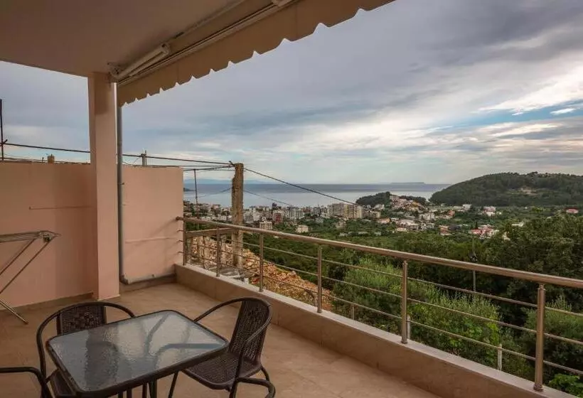 Majatalo Villa Rondo