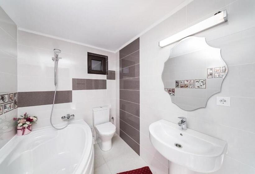 Casa Mariteo Colibita