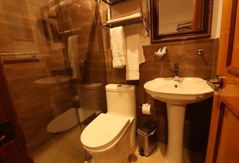 بنسيون El Sol Hotel   Urubamba