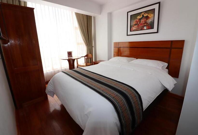 بنسيون El Sol Hotel   Urubamba