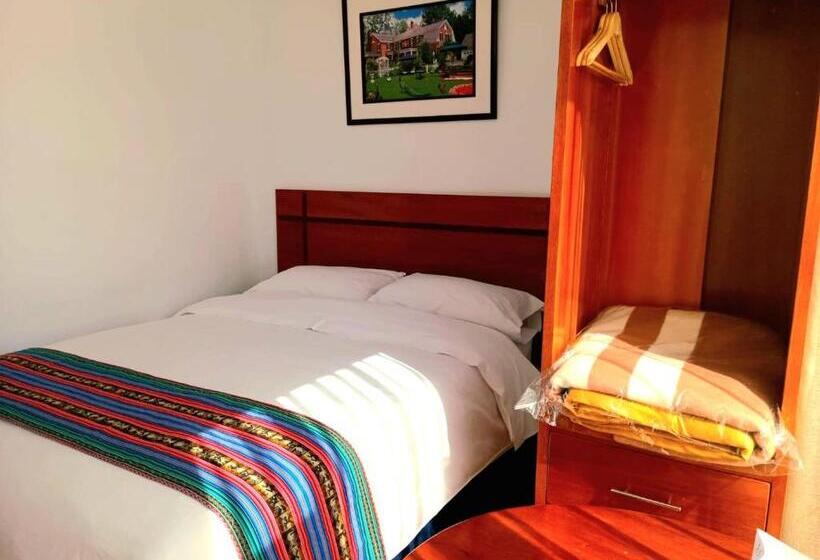 بنسيون El Sol Hotel   Urubamba