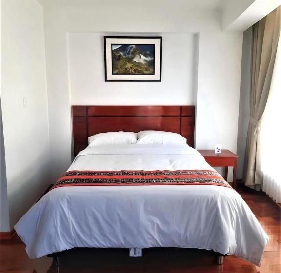 بنسيون El Sol Hotel   Urubamba
