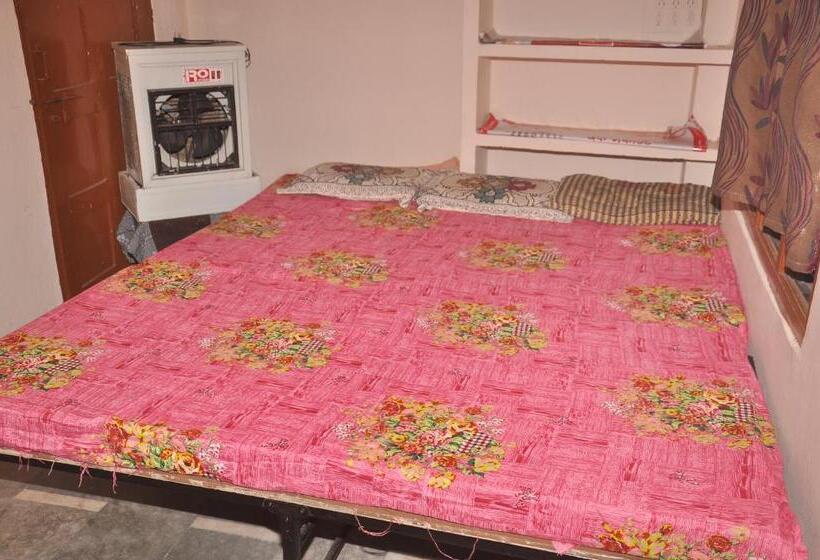 پانسیون Kaivaliya Guest House