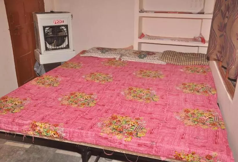 ペンション Family Room Bed Size 9x6