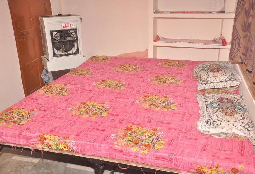 پانسیون Kaivaliya Guest House