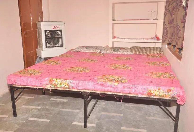 ペンション Family Room Bed Size 9x6