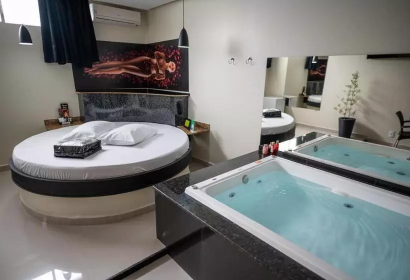 Prime Motel Americana