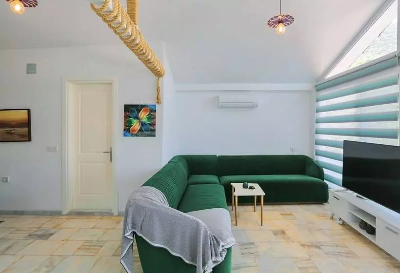 özkan Apart