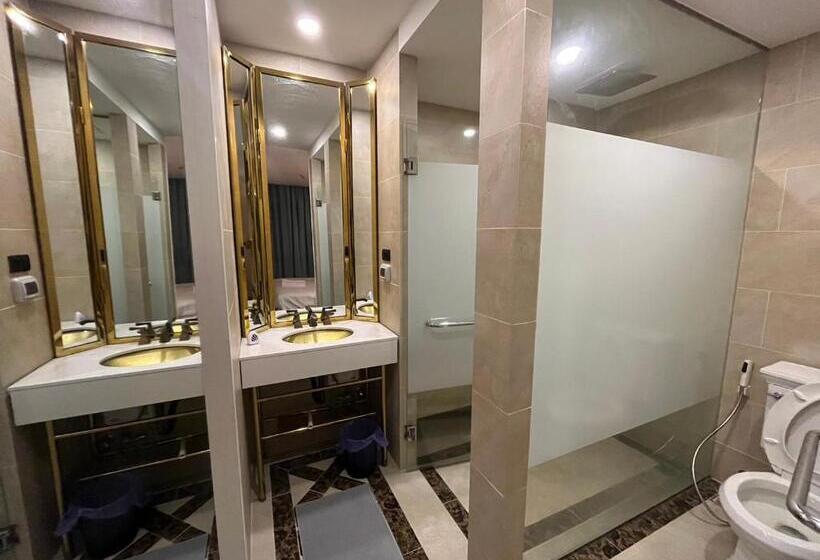 Espana Resort Pattaya Jomtien Beach By Jomkwan