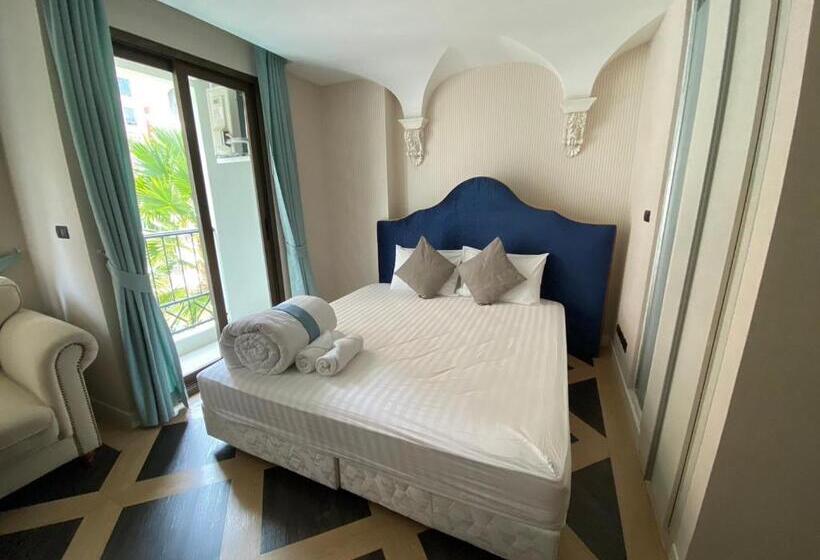 Espana Resort Pattaya Jomtien Beach By Jomkwan