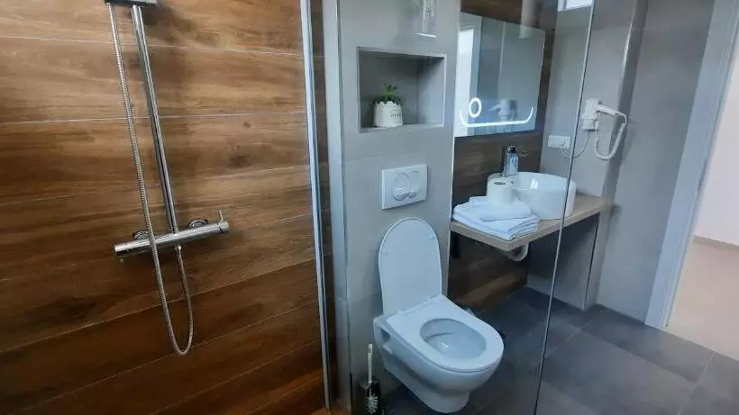 هتل Apartments Mite