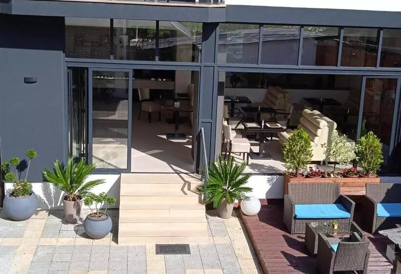 هتل Apartments Mite