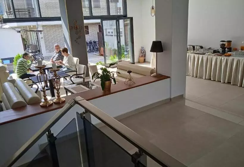 هتل Apartments Mite